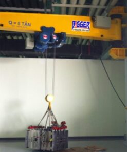 cầu trục dựa tường quay 270 độ