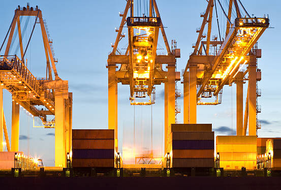 cổng trục cảng