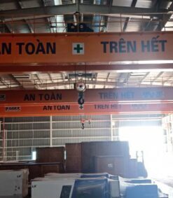Cầu trục dầm đôi 11 Cầu trục dầm đôi 10 tấn