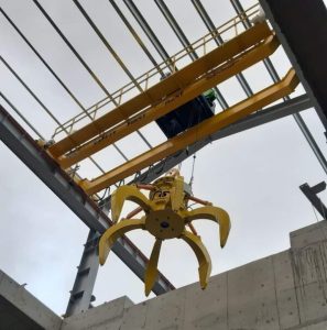 cầu trục gầu ngoạm