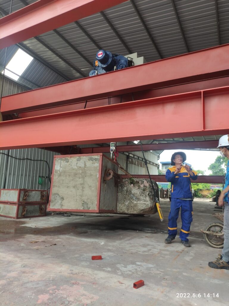 thu-tai-kiem-dinh-cau-truc-10-tan